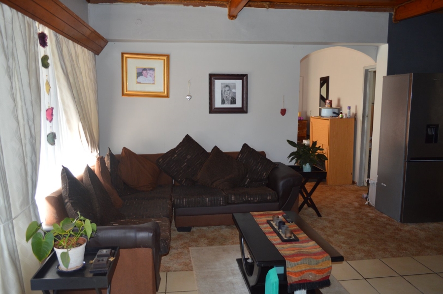 8 Bedroom Property for Sale in Wilkoppies North West